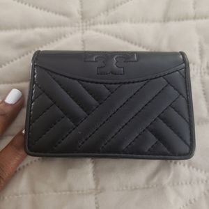 TORY BURCH quilted black leather wallet